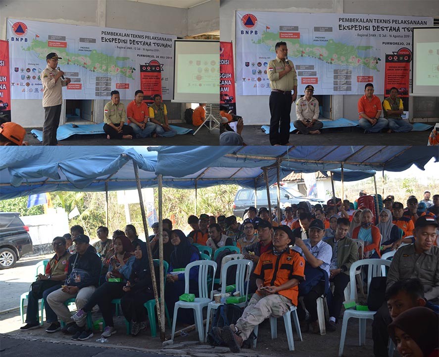 Kegiatan Pembekalan Ekspedisi Destana Tsunami 2019 oleh BNPB di Pantai Jatimalang