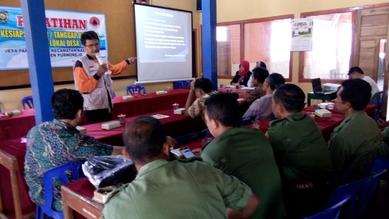 Pelatihan Tanggap Bencana Desa Pandanrejo Kecamatan Kaligesing