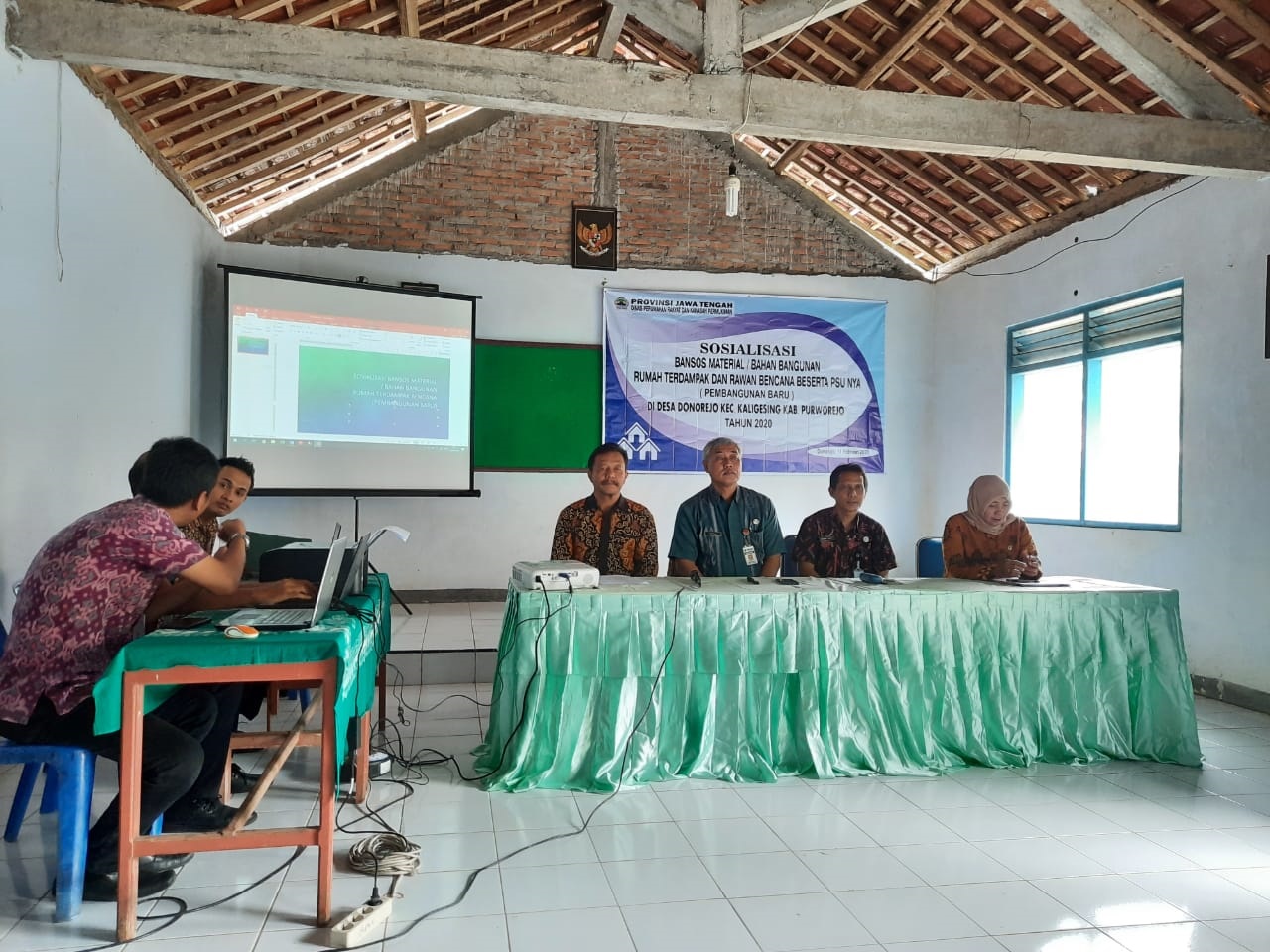 Sosialisasi Bansos di Desa Donorejo Kecamatan Kaligesing